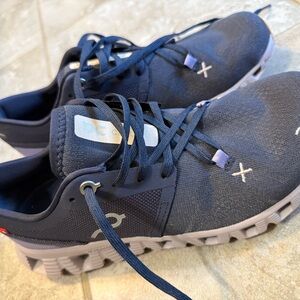 OnCloud X 3 Women’s Tennis Shoes (EUC)